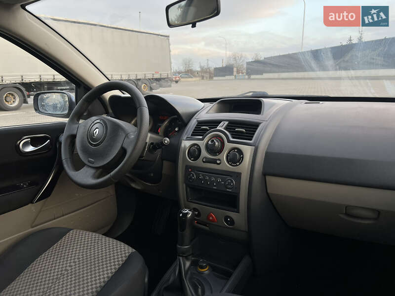 Универсал Renault Megane 2005 в Луцке фото 44 Универсал Renault Megane 2005 в Луцке