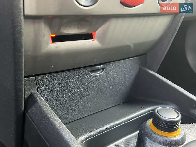 Универсал Renault Megane 2005 в Луцке фото 70 Универсал Renault Megane 2005 в Луцке