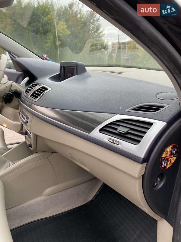 Універсал Renault Megane 2010 в Рівному фото 23 Універсал Renault Megane 2010 в Рівному