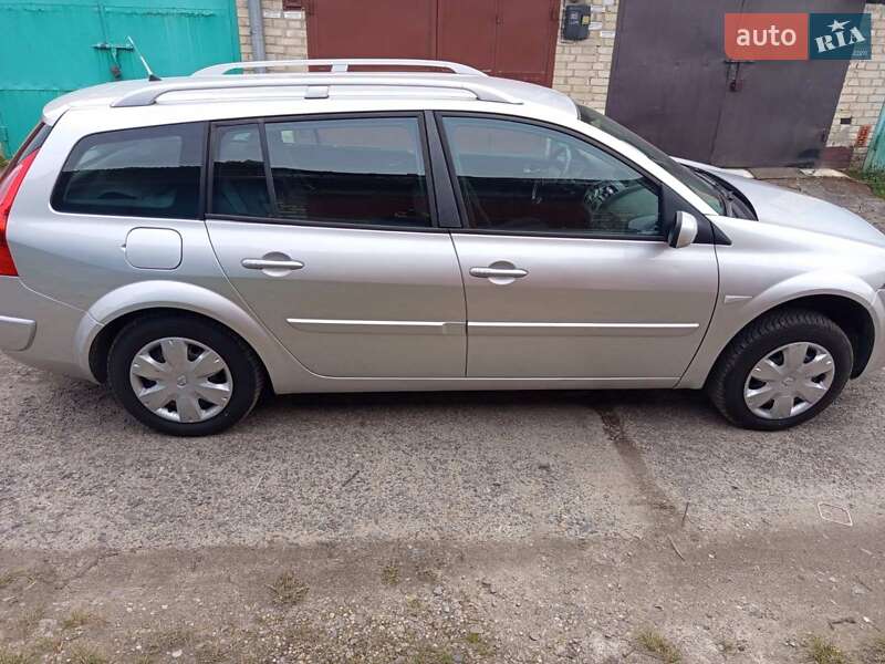 Универсал Renault Megane 2009 в Луцке фото 8 Универсал Renault Megane 2009 в Луцке