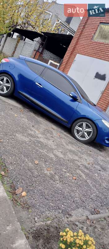 Купе Renault Megane 2009 в Запорожье