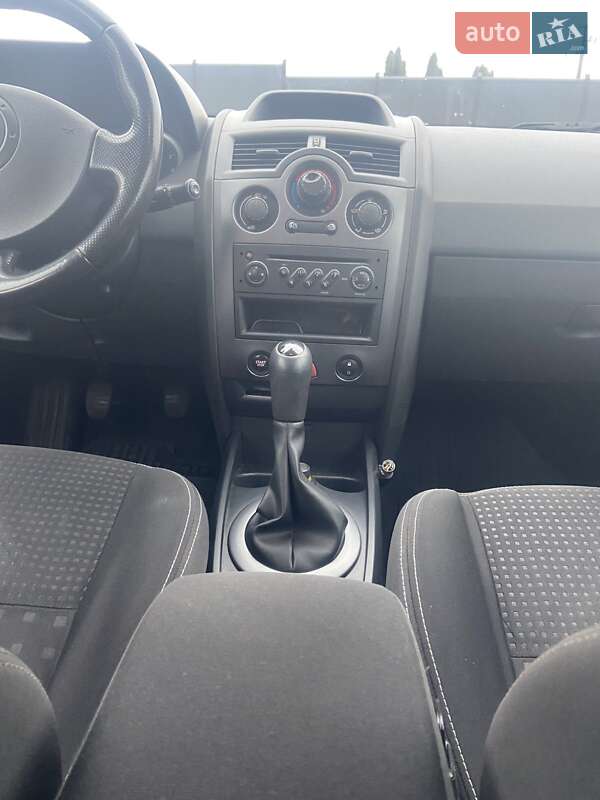 Универсал Renault Megane 2005 в Луцке фото 21 Универсал Renault Megane 2005 в Луцке