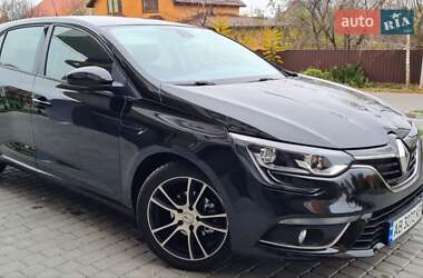 Хэтчбек Renault Megane 2018 в Виннице