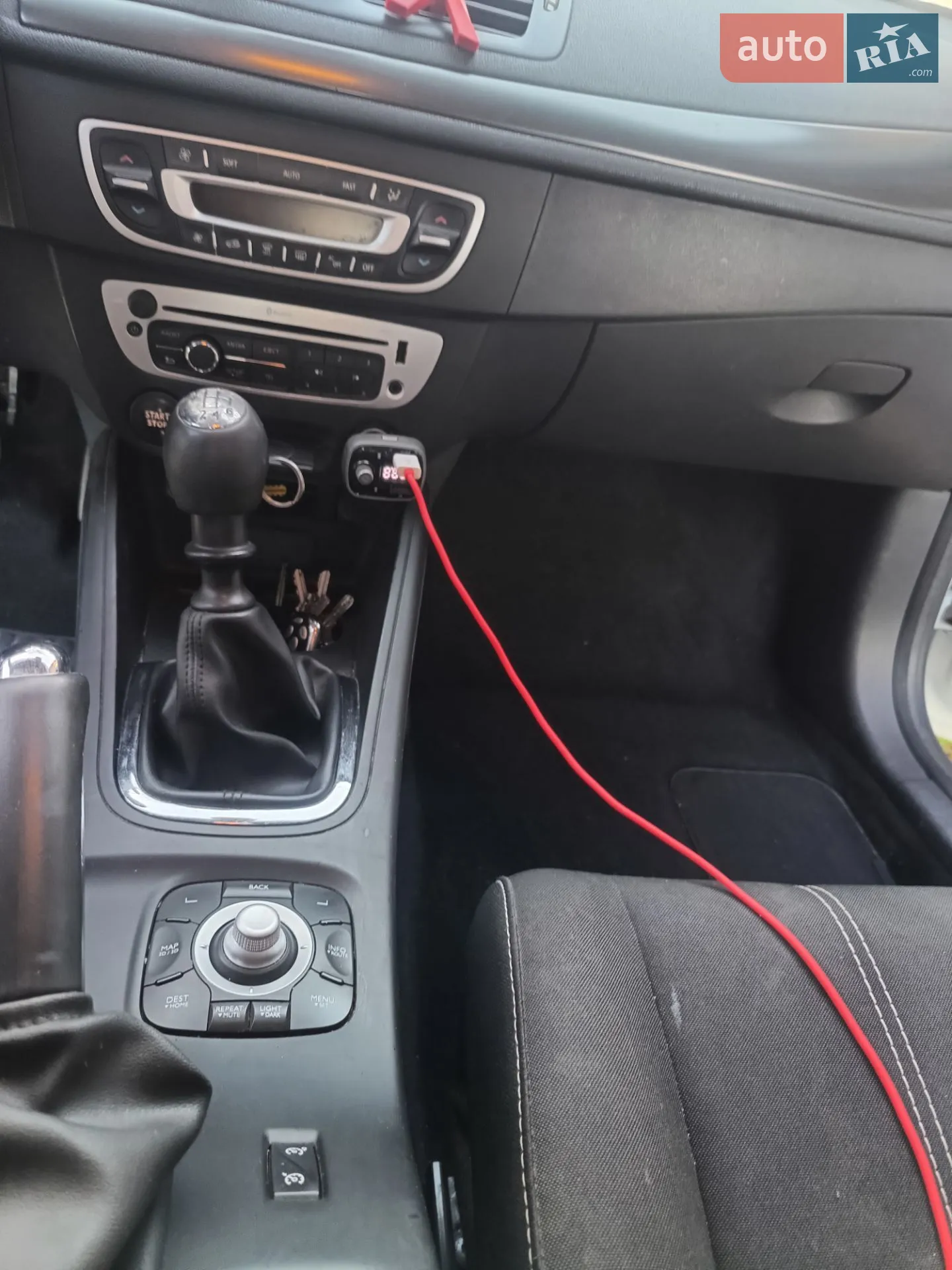 2014 Renault Megane - мініатюра 6