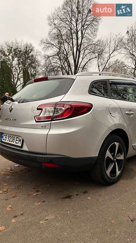 Универсал Renault Megane 2014 в Кролевце