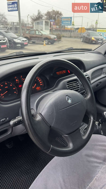 Універсал Renault Megane 2000 в Полтаві