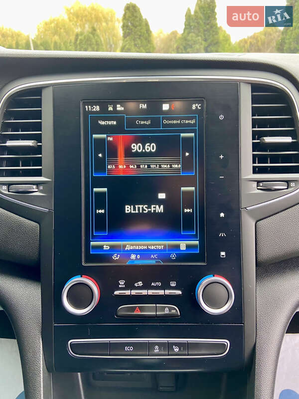 Хэтчбек Renault Megane 2017 в Умани