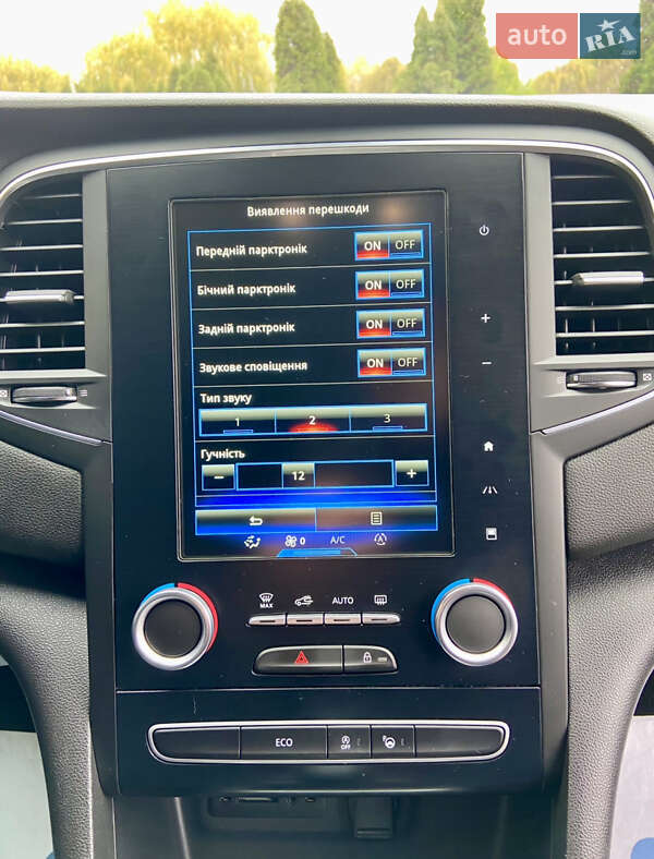 Хэтчбек Renault Megane 2017 в Умани