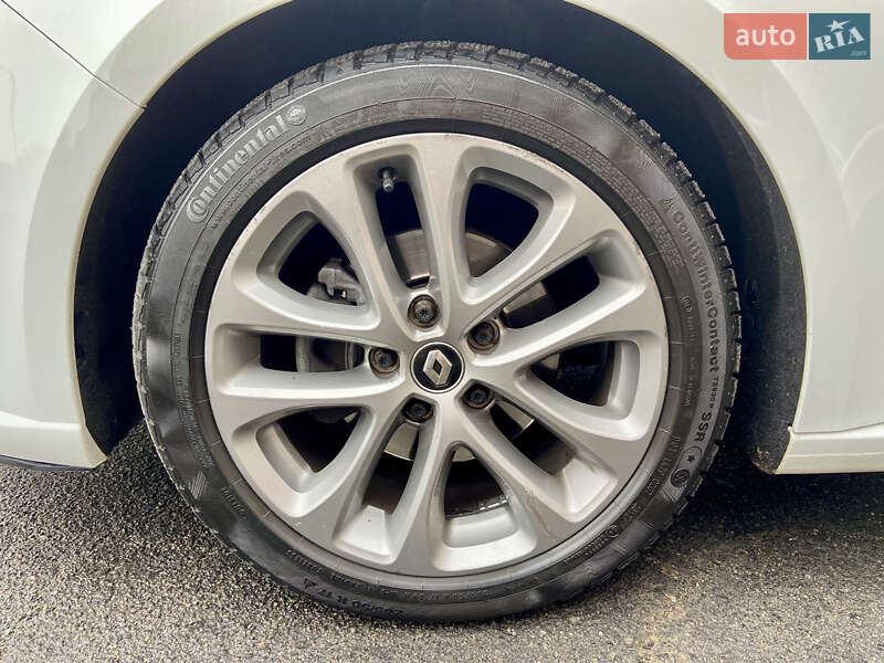 Хэтчбек Renault Megane 2017 в Умани