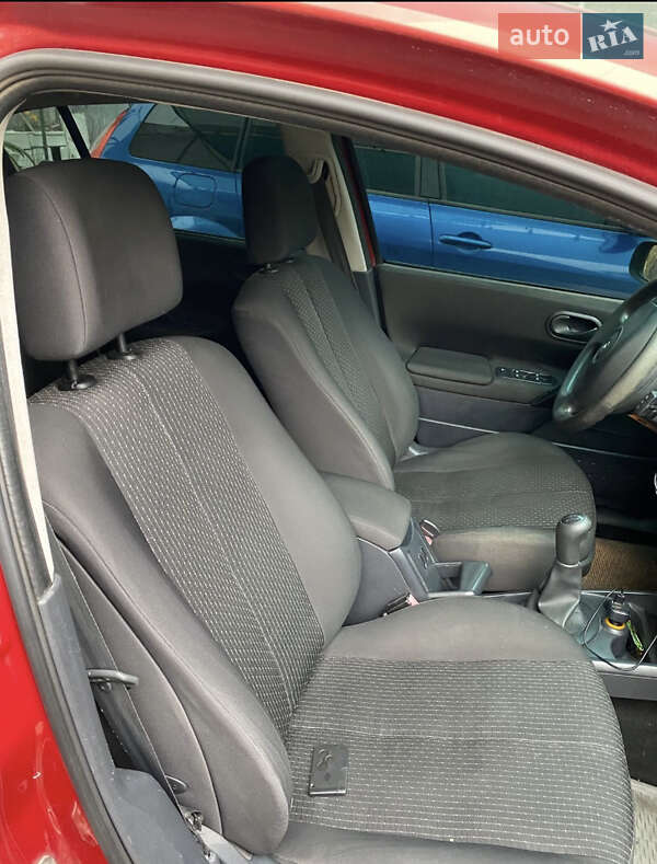 Седан Renault Megane 2004 в Чорноморську