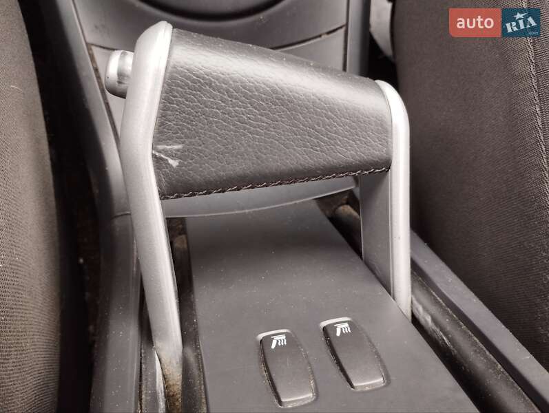 Хэтчбек Renault Megane 2003 в Радомышле фото 11 Хэтчбек Renault Megane 2003 в Радомышле