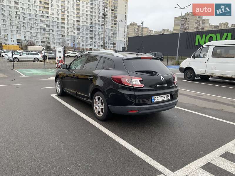 Универсал Renault Megane 2014 в Киеве фото 4 Универсал Renault Megane 2014 в Киеве