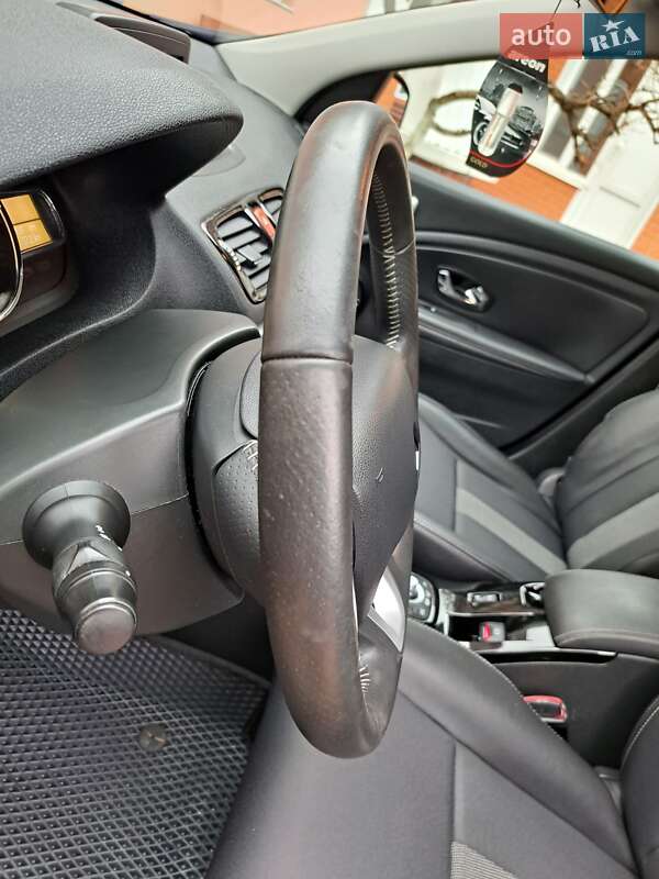 Универсал Renault Megane 2011 в Умани