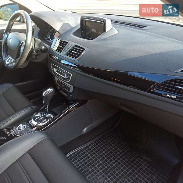 Универсал Renault Megane 2014 в Киеве фото 11 Универсал Renault Megane 2014 в Киеве