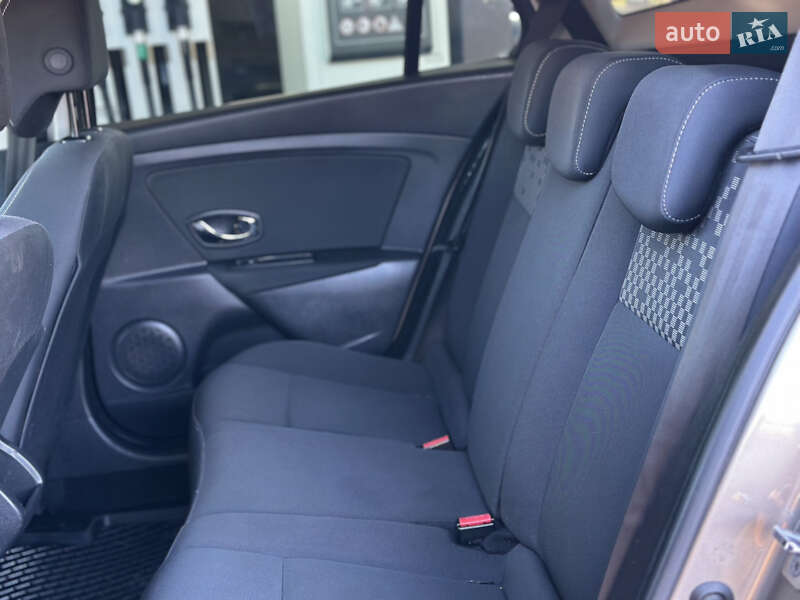 Універсал Renault Megane 2013 в Дрогобичі