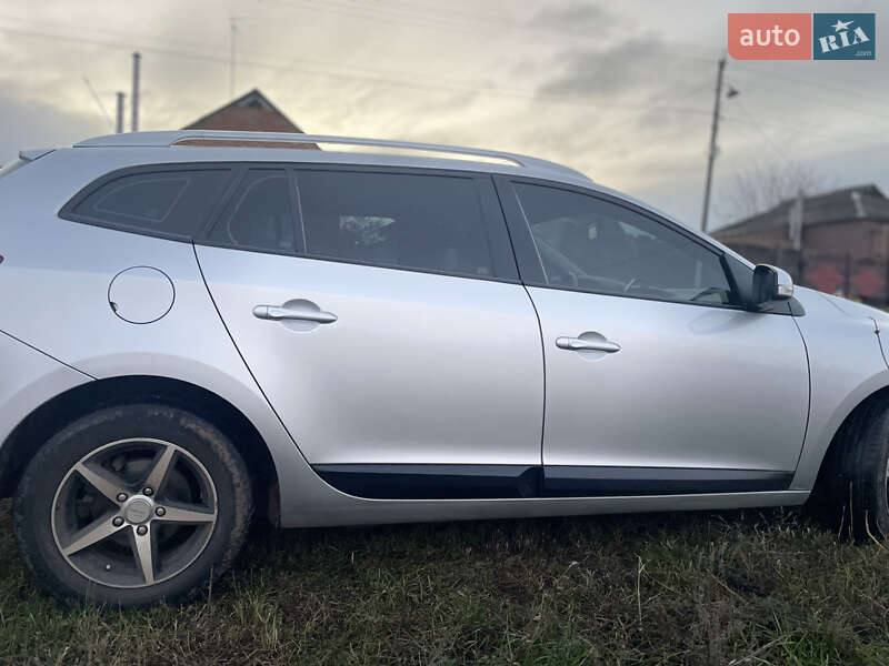 Универсал Renault Megane 2009 в Золочеве фото Универсал Renault Megane 2009 в Золочеве