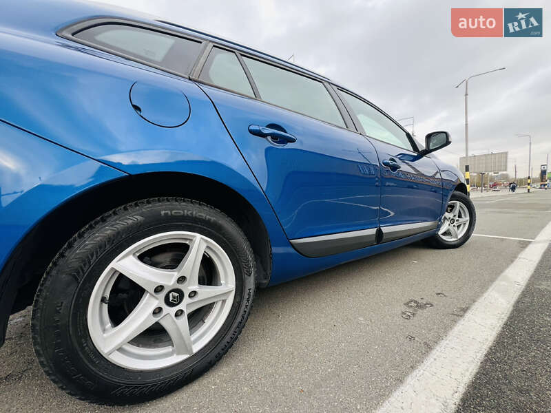 Универсал Renault Megane 2009 в Киеве
