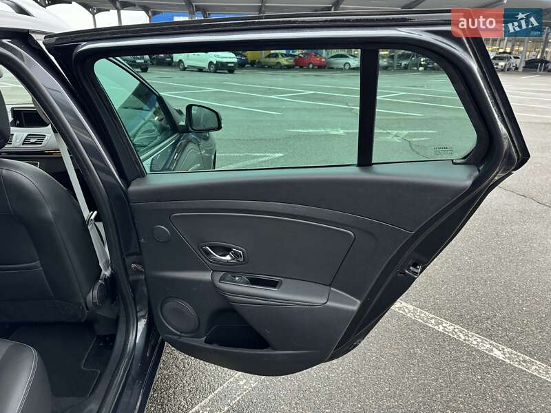 Універсал Renault Megane 2013 в Києві фото 25 Універсал Renault Megane 2013 в Києві