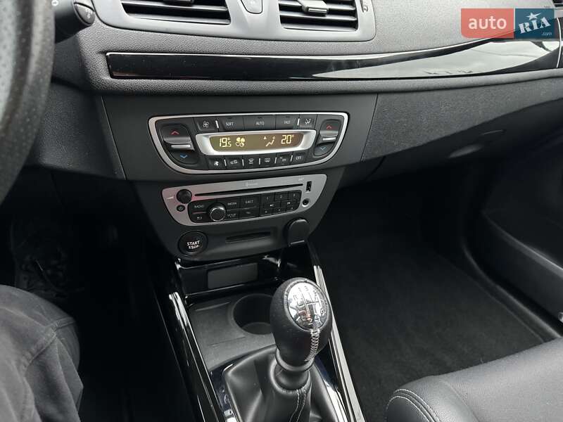 Універсал Renault Megane 2013 в Києві фото 38 Універсал Renault Megane 2013 в Києві