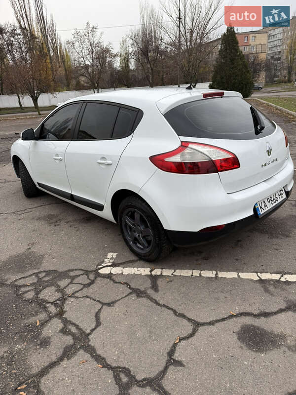 Хэтчбек Renault Megane 2014 в Кривом Роге