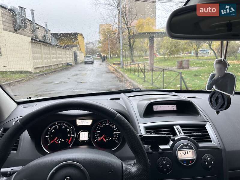 Универсал Renault Megane 2007 в Киеве фото 20 Универсал Renault Megane 2007 в Киеве