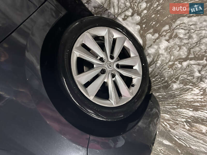 Универсал Renault Megane 2012 в Луцке фото 21 Универсал Renault Megane 2012 в Луцке