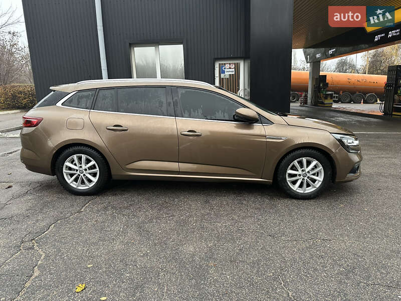 Универсал Renault Megane 2016 в Каменском