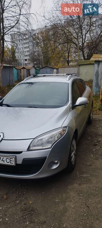 Универсал Renault Megane 2011 в Запорожье фото 2 Универсал Renault Megane 2011 в Запорожье