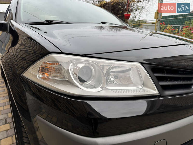 Седан Renault Megane 2007 в Новом Буге фото 9 Седан Renault Megane 2007 в Новом Буге