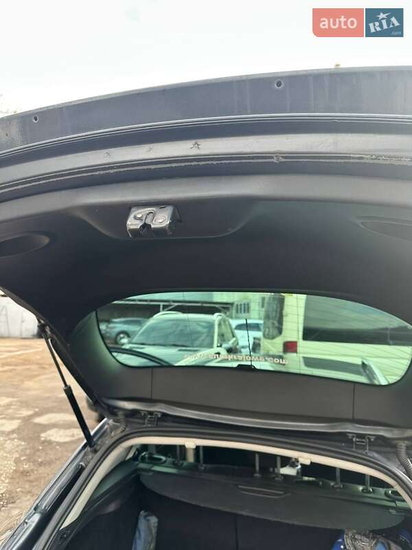 Универсал Renault Megane 2014 в Львове фото 17 Универсал Renault Megane 2014 в Львове