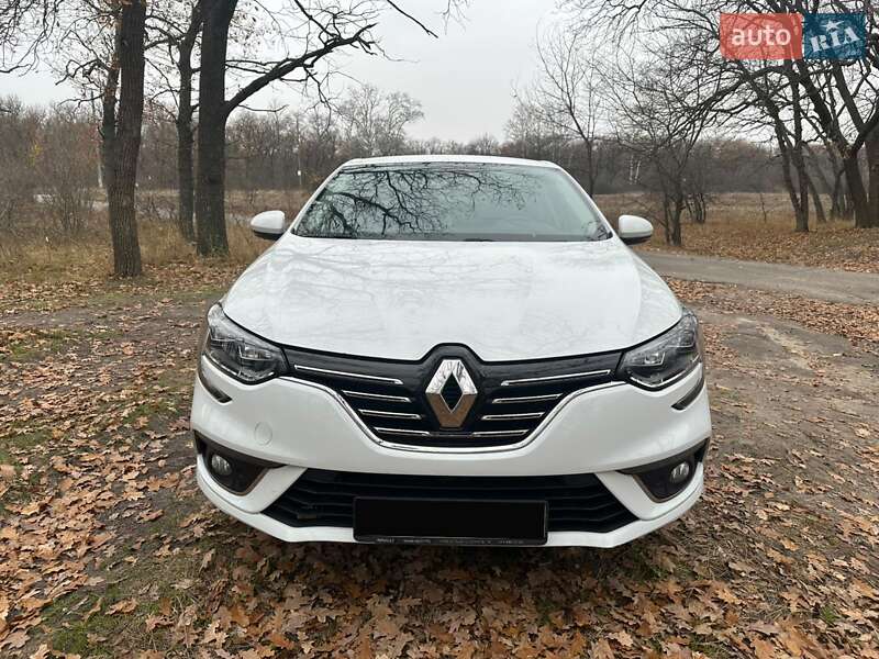 Седан Renault Megane 2019 в Дніпрі