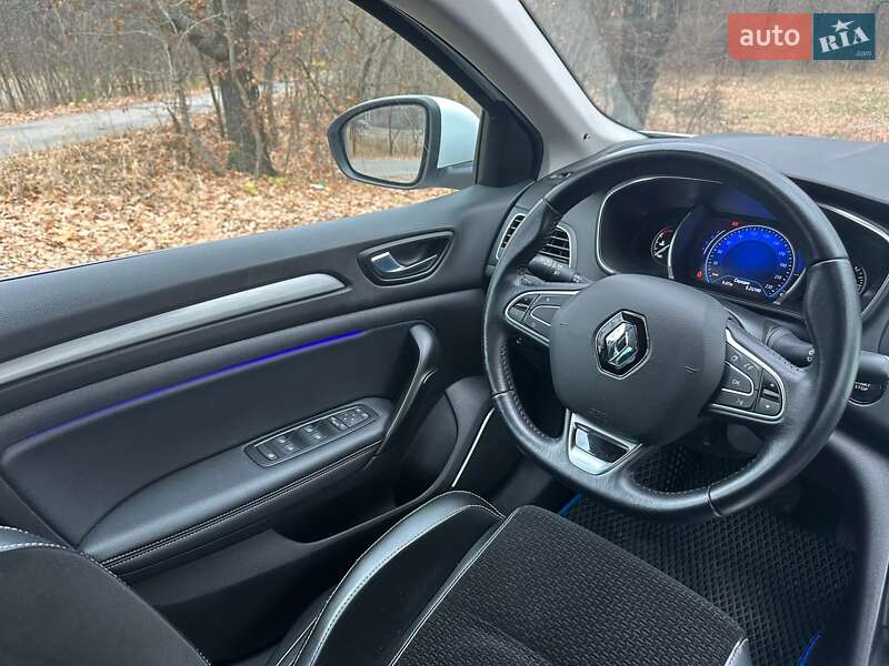 Седан Renault Megane 2019 в Дніпрі