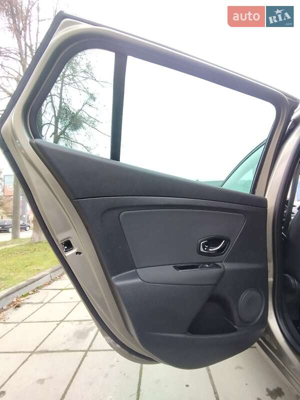 Універсал Renault Megane 2013 в Луцьку