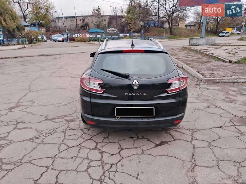 Универсал Renault Megane 2011 в Каменском фото 8 Универсал Renault Megane 2011 в Каменском