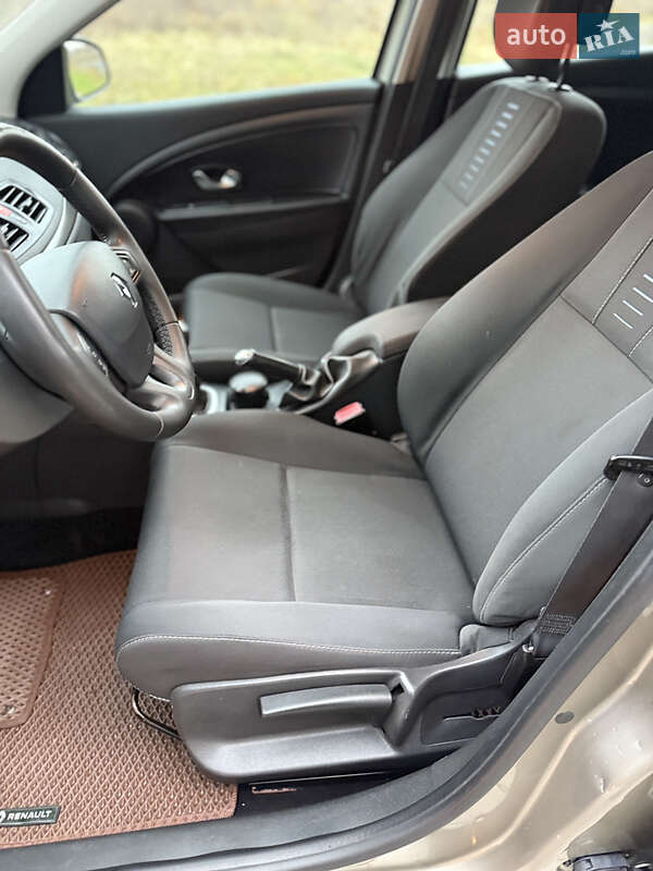 Универсал Renault Megane 2011 в Здолбунове фото 16 Универсал Renault Megane 2011 в Здолбунове