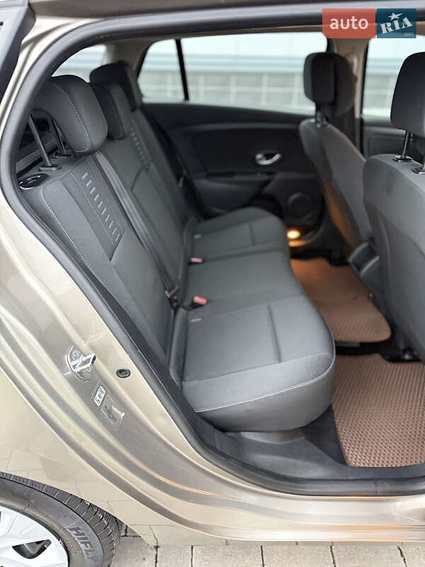 Универсал Renault Megane 2011 в Здолбунове фото 23 Универсал Renault Megane 2011 в Здолбунове