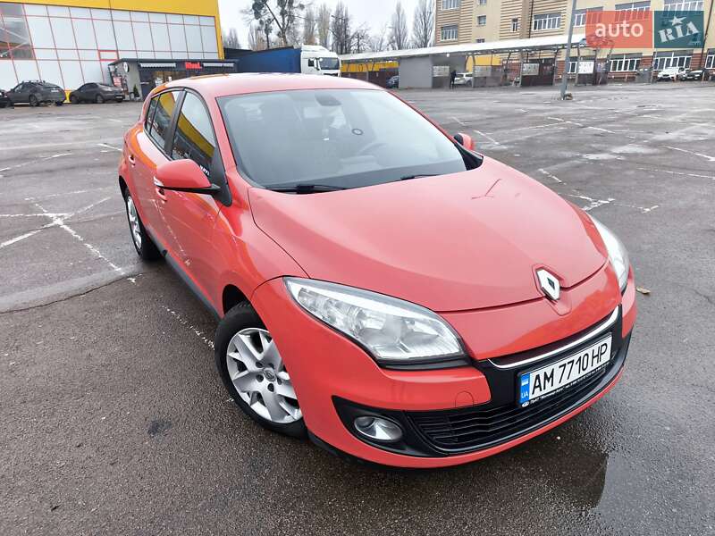 Хэтчбек Renault Megane 2012 в Житомире фото 2 Хэтчбек Renault Megane 2012 в Житомире