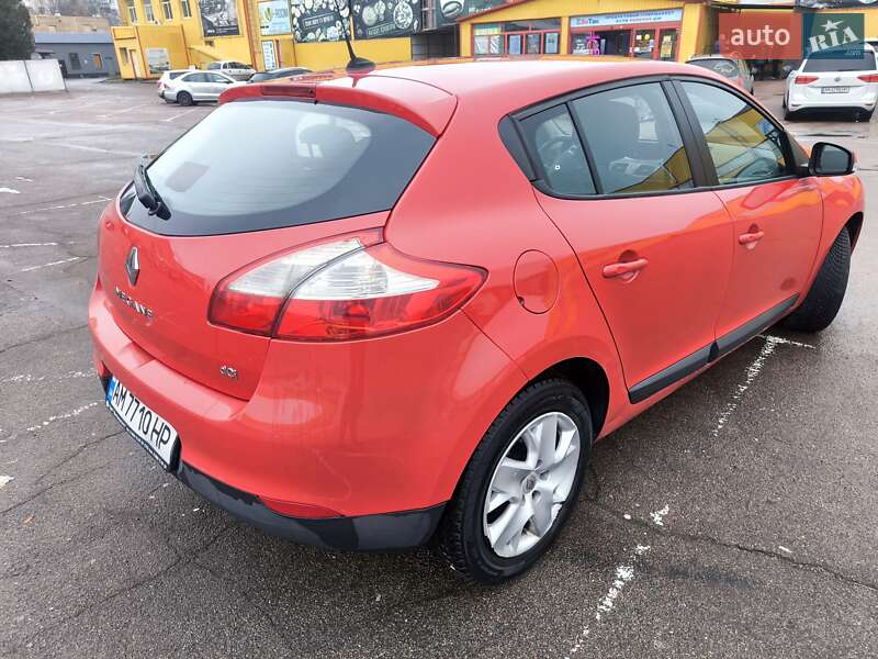 Хэтчбек Renault Megane 2012 в Житомире фото 5 Хэтчбек Renault Megane 2012 в Житомире