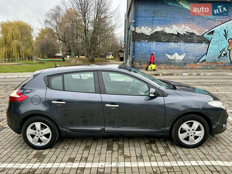 Хэтчбек Renault Megane 2010 в Луцке