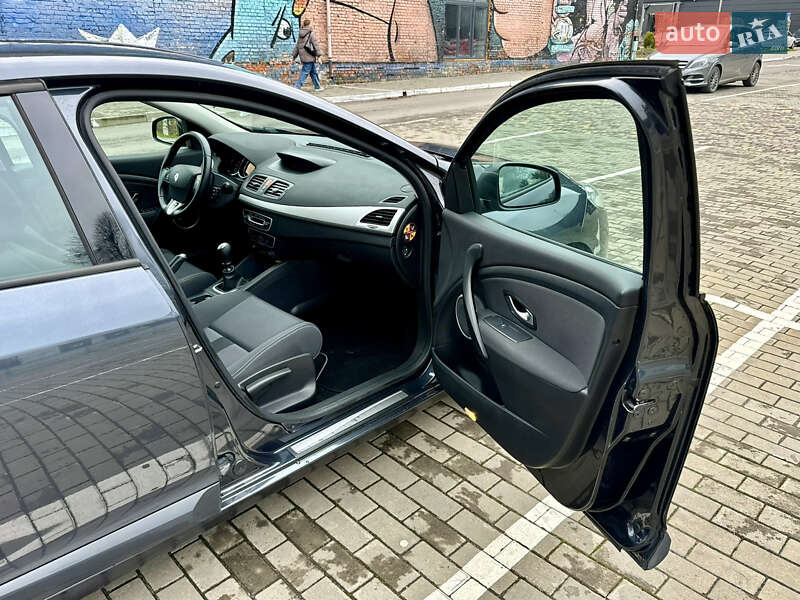 Хэтчбек Renault Megane 2010 в Луцке