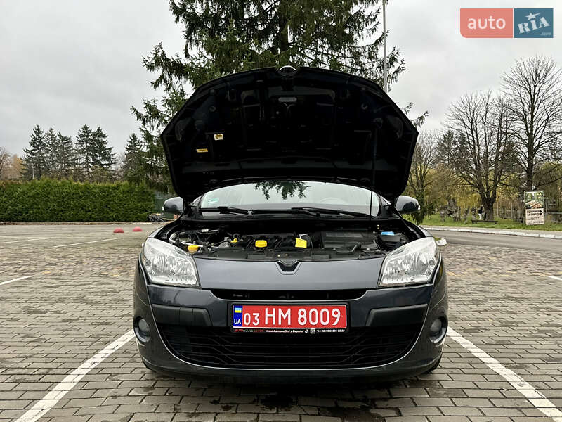 Хэтчбек Renault Megane 2010 в Луцке