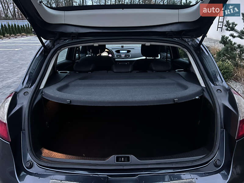 Хэтчбек Renault Megane 2009 в Луцке фото 15 Хэтчбек Renault Megane 2009 в Луцке