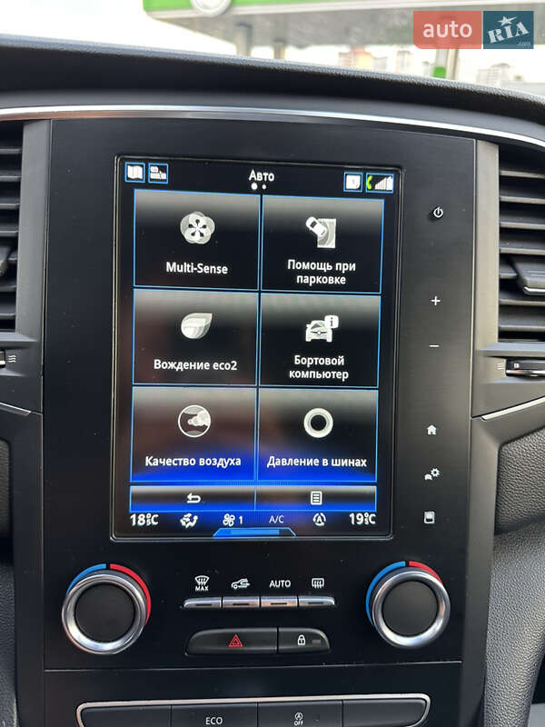 Універсал Renault Megane 2019 в Києві фото 36 Універсал Renault Megane 2019 в Києві