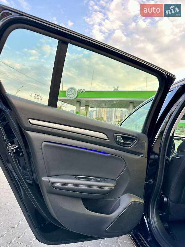 Універсал Renault Megane 2019 в Києві фото 42 Універсал Renault Megane 2019 в Києві
