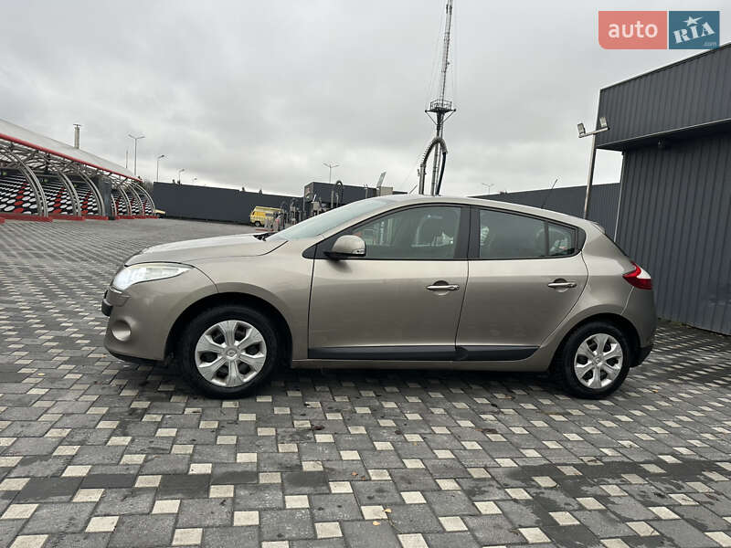 Хэтчбек Renault Megane 2010 в Полтаве