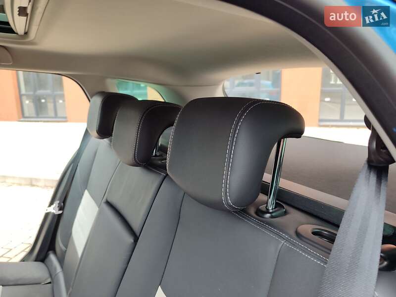 Универсал Renault Megane 2013 в Львове