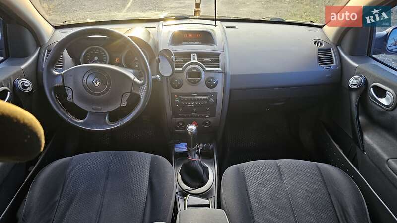 Универсал Renault Megane 2004 в Ромнах