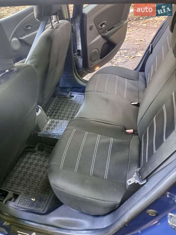 Универсал Renault Megane 2011 в Ярмолинцах фото 10 Универсал Renault Megane 2011 в Ярмолинцах