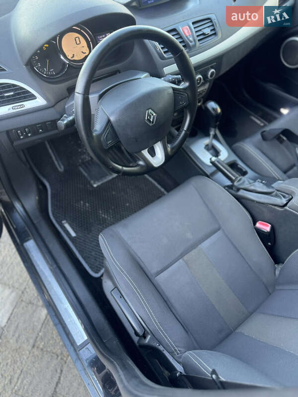 Универсал Renault Megane 2011 в Черновцах