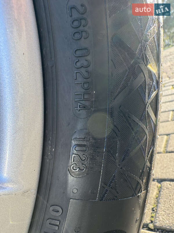 Универсал Renault Megane 2015 в Луцке фото 36 Универсал Renault Megane 2015 в Луцке